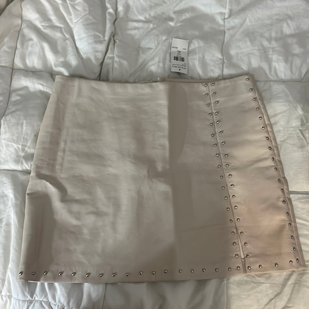 Light pink/blush leather skirt
